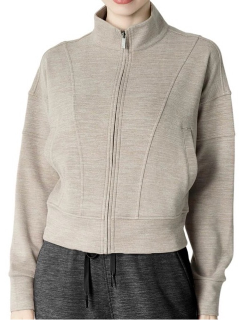[🟡 Bundle 5 items for $25] 
Cropped Beige Zip-Up Jacket
